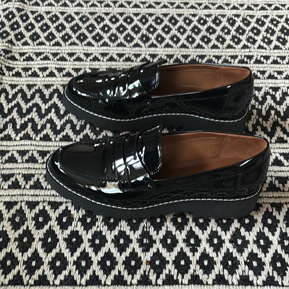 Franco Sarto Black Loafers Sleek Slip-Ons - Picture 5 of 5